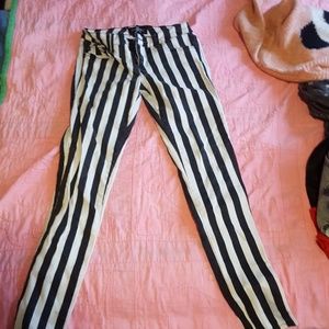 Hot topic pants size 5